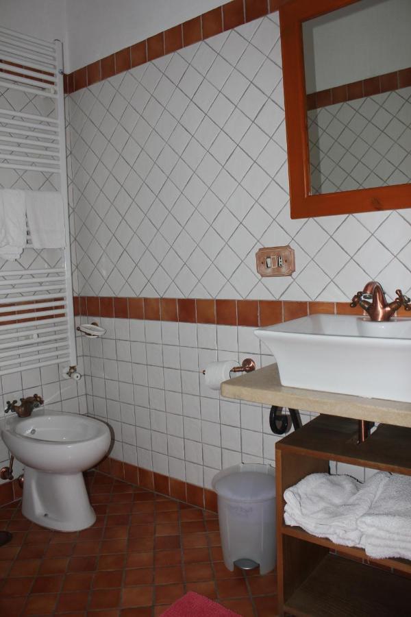Agriturismo Il Castagneto Supino Bagian luar foto
