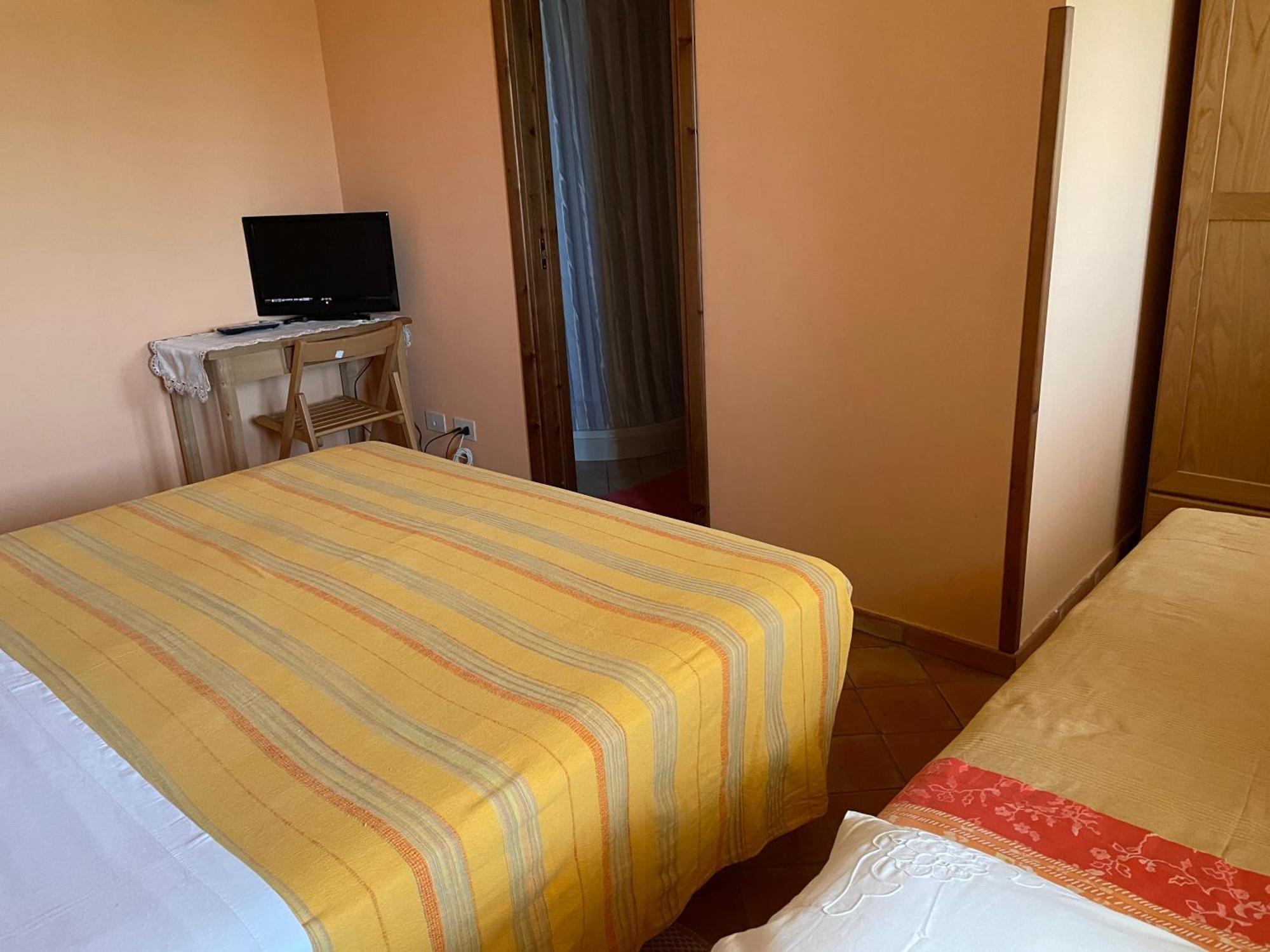 Agriturismo Il Castagneto Supino Bagian luar foto